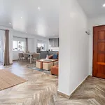 דירה #034 Cozy Great Location אלבופיירה