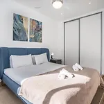 #034 Cozy Great Location אלבופיירה